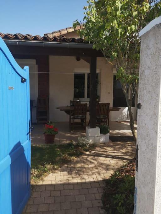 La Porte Bleue Vouneuil-sous-Biard Exterior foto